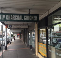 Glen Huntly Charcoal Chicken - C Tourism