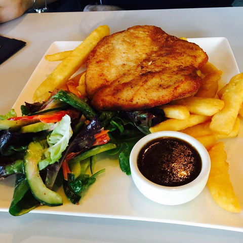 Iluka Tavern - C Tourism 0