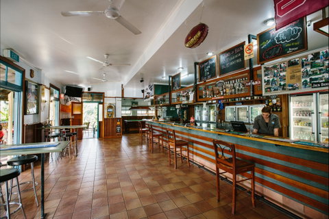Mena Creek Hotel - C Tourism 1