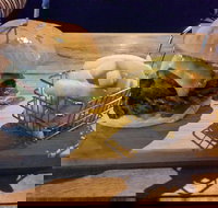 86 Burgers - C Tourism