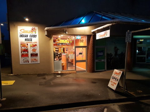 SINGH Indian Curry House - C Tourism 0