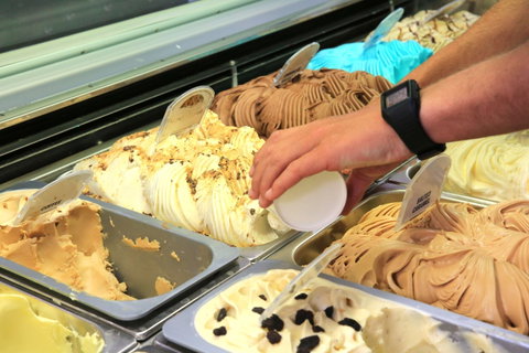 Frost Bite Stone Cold Ice Creamery - C Tourism 0