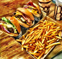 Chucks Burgers - C Tourism