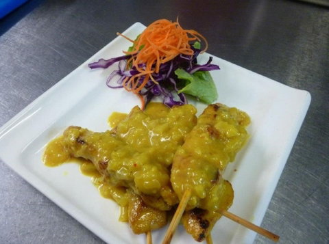 Ems Thai Kitchen - C Tourism 0