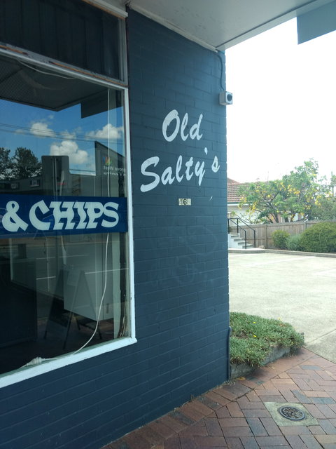 Old Salty's Seafood - C Tourism 0