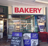 Curl Curl Bakery - C Tourism