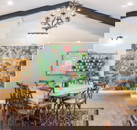 The Apple Farm - C Tourism