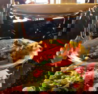 Clarendon Tavern - C Tourism