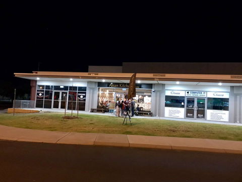 Asian Kitchen - Treendale - C Tourism 0