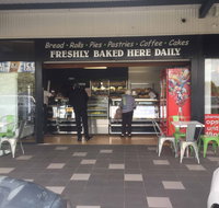 Trent Pham Bakery - C Tourism