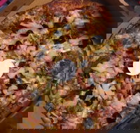 Victoria's Pizza  Beyond - C Tourism