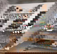 Springs Road Kangaroo Island - C Tourism