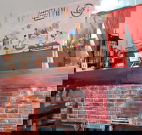 Li's Dumpling  Noodle - C Tourism