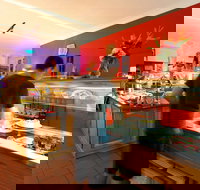 Roscoes Pizza - C Tourism