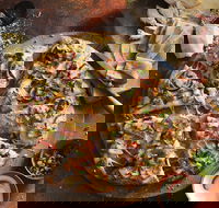 Domino's - Ironpot - C Tourism