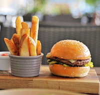 Tradewinds Bar  Bistro - C Tourism