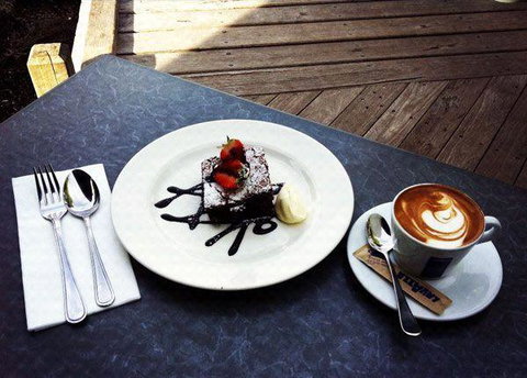 Lush Coffee Lounge - C Tourism 7