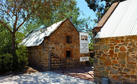 Stonelea Restaurant - C Tourism 23