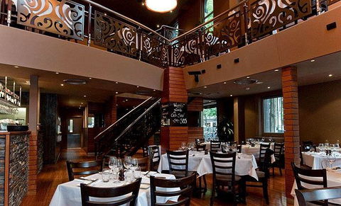 Stonelea Restaurant - C Tourism 4