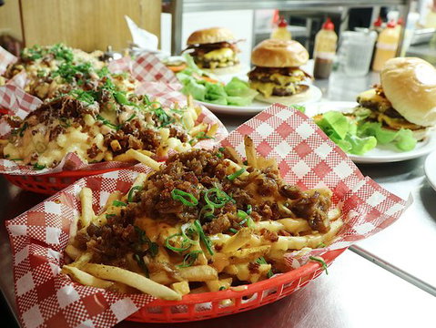 Easy Street Diner - C Tourism 0