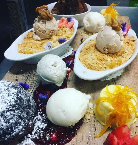 RST Seafood Restaurant - C Tourism 11