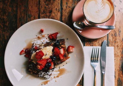 EAT LOVE PIZZA - C Tourism 1