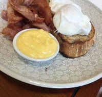 Hurricanes Cafe - C Tourism