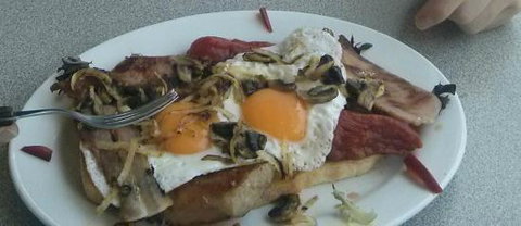 Cafe On King - C Tourism 0