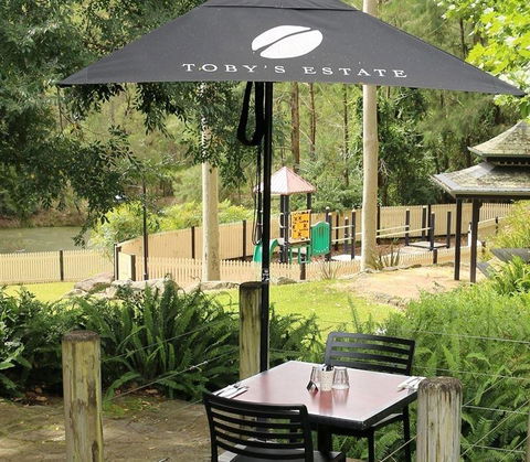 Meze Me Grove - C Tourism 6