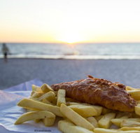 Mullaloo Fish Bar - Mullaloo Plaza - C Tourism