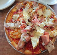 Good Life Modern Organic Pizza - C Tourism