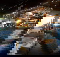 Old bush inn - C Tourism