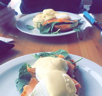 Breeze Bistro - C Tourism