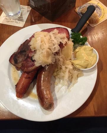 Lyndoch Hotel - C Tourism 0