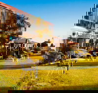 Lacepede Bay Motel  Restaurant - C Tourism