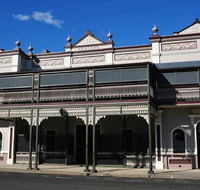 Warwick Hotel - C Tourism