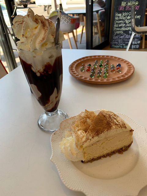 Cafe Discovery At Agnes - C Tourism 1