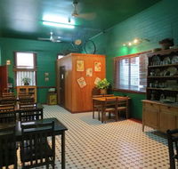 Irish Molly's Bar  Grill - C Tourism