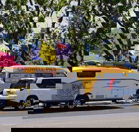 Jessies Cardwell Pies mobile Van - C Tourism