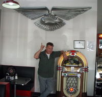 Retro Style Dinning - C Tourism