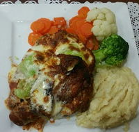 Simons Tavern Restaurant - C Tourism