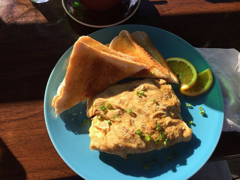 Bella's Chit Chat Cafe - C Tourism 0