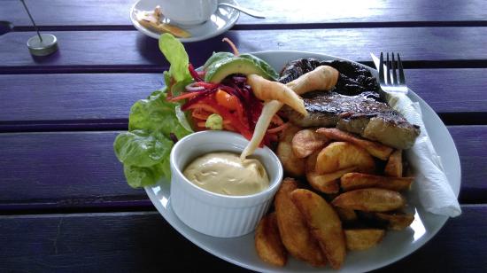 Adelaide Park QLD C Tourism