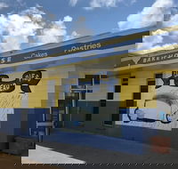 Crusty's Bakery - C Tourism