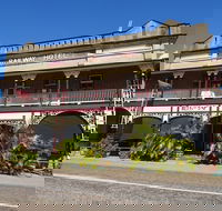 Railway Hotel Pub - C Tourism