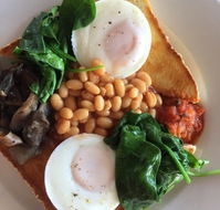 Reds for Coffee - C Tourism