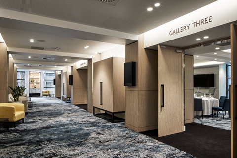 Crowne Plaza Sydney Darling Harbour - C Tourism 9