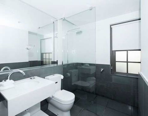 Peppers Gallery Hotel, Canberra - C Tourism 1