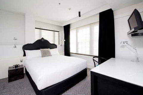 Peppers Gallery Hotel, Canberra - C Tourism 4