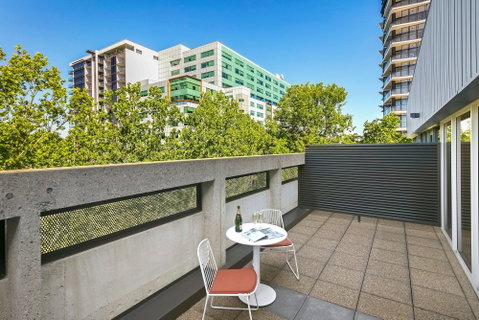 Quest Canberra City Walk - C Tourism 3